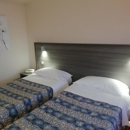 Hotel La Fonte Osimo Extérieur photo